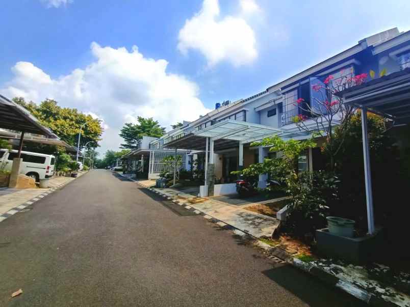 dijual rumah premiere terrace