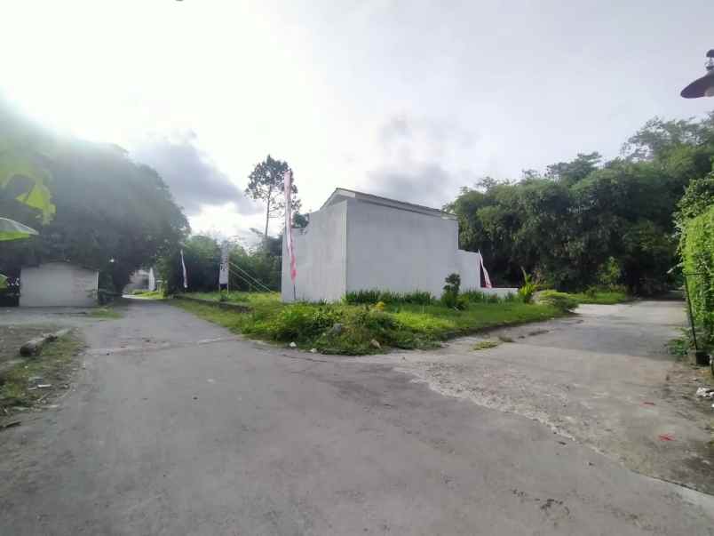 dijual rumah randusari prambanan klaten