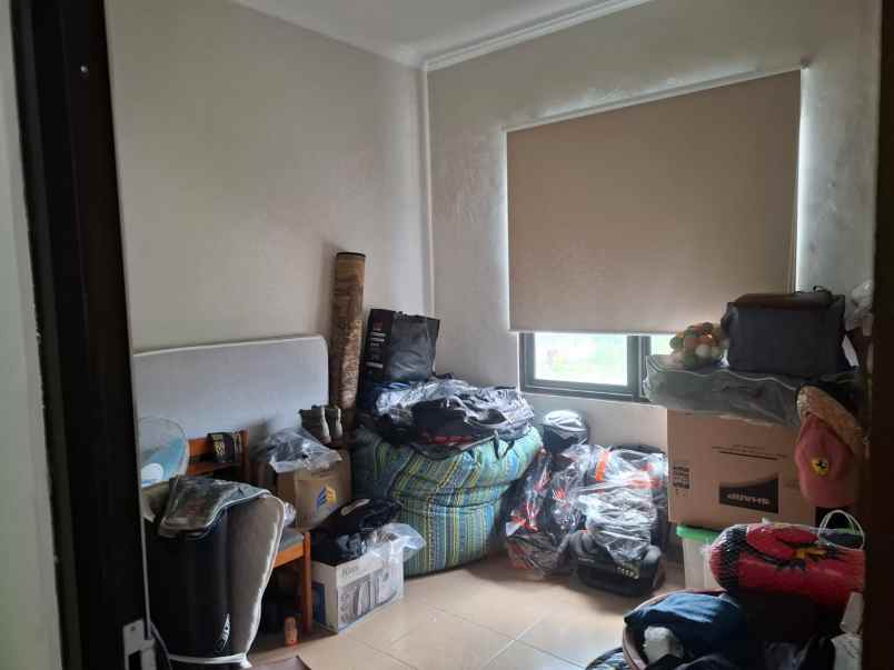 dijual rumah rawa kalong