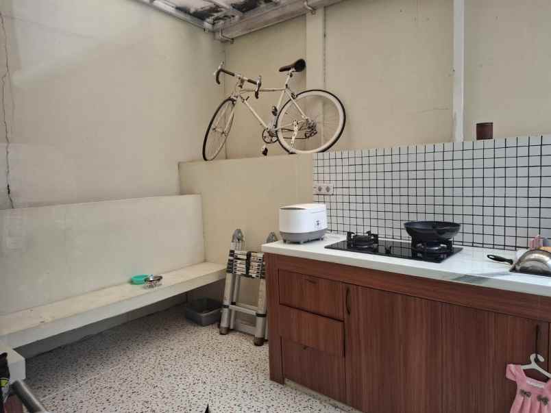 dijual rumah rawa kalong