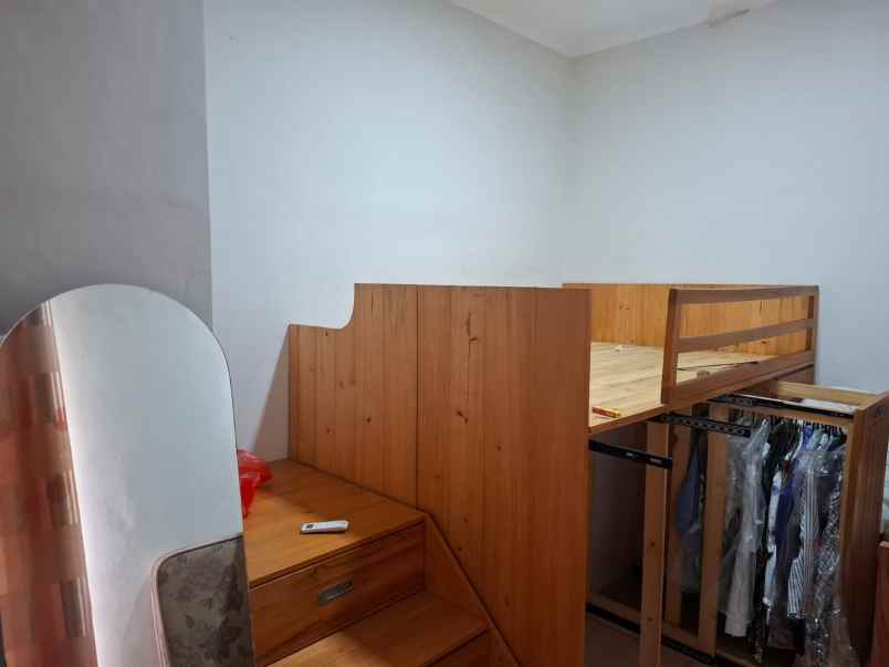 dijual rumah rawa kalong