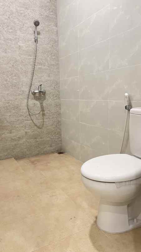 dijual rumah rungkut menanggal harapan