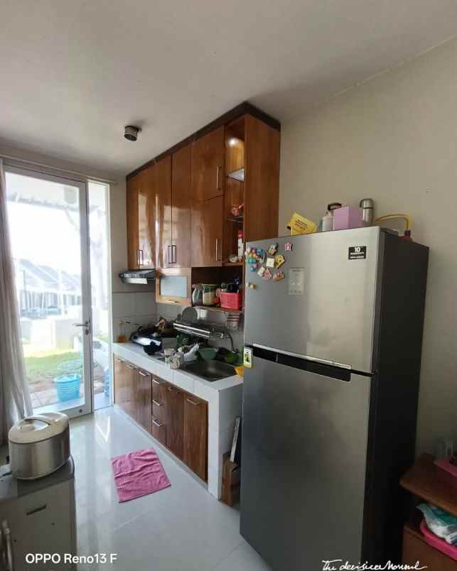 dijual rumah sambiroto