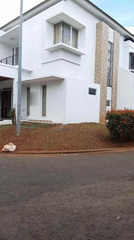 dijual rumah sampora cisauk kabupaten