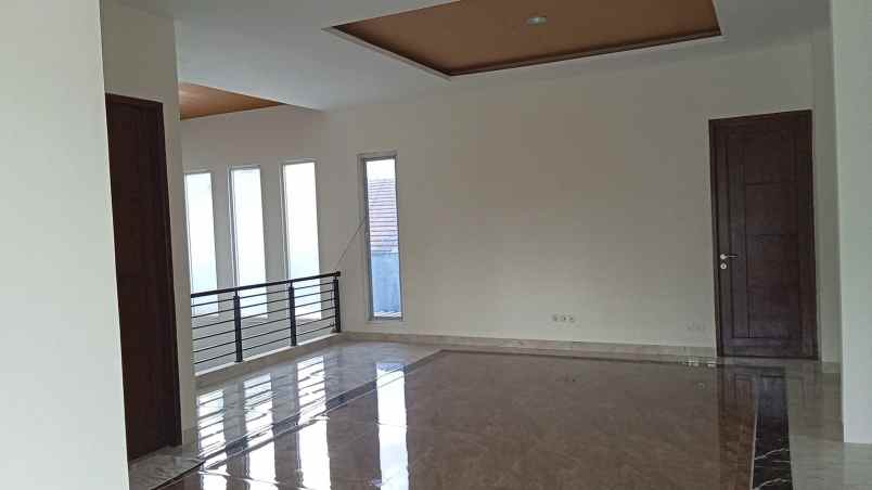 dijual rumah sampora cisauk kabupaten