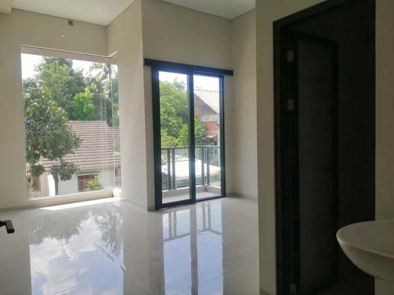 dijual rumah sardonoharjo ngaglik