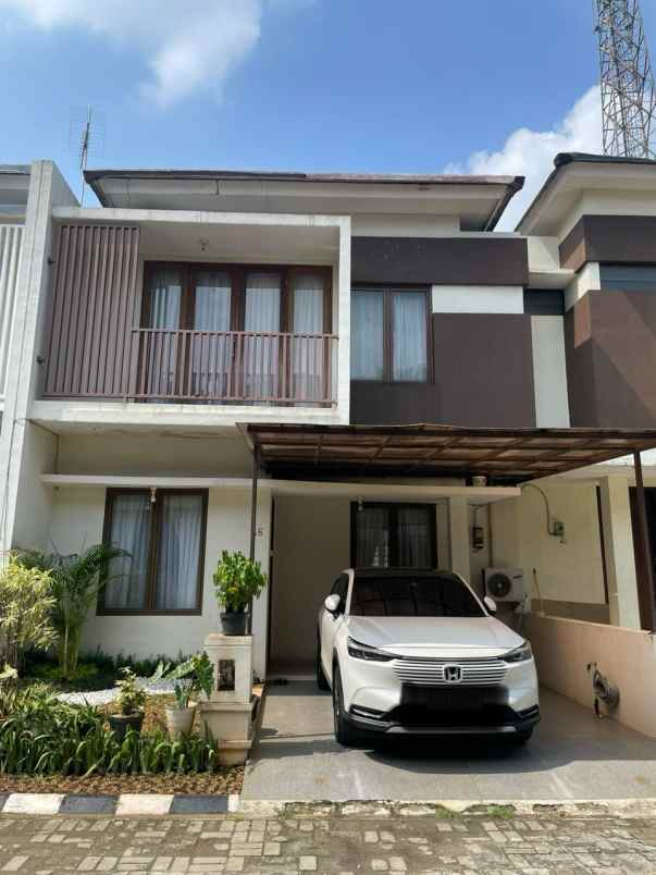 dijual rumah sawah lama ciputat bintaro