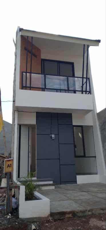 dijual rumah sawangan