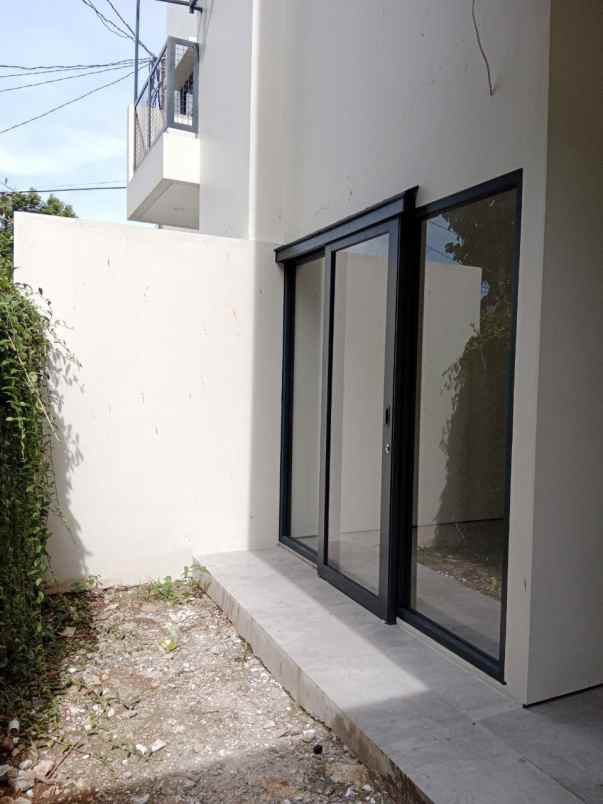 dijual rumah sawangan depok jawabarat