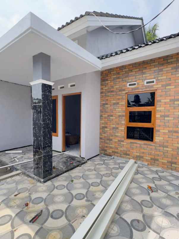 dijual rumah selomartani kalasan