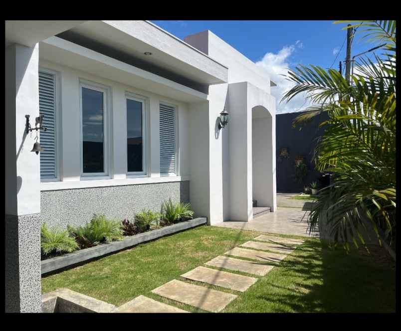 dijual rumah setiabudi