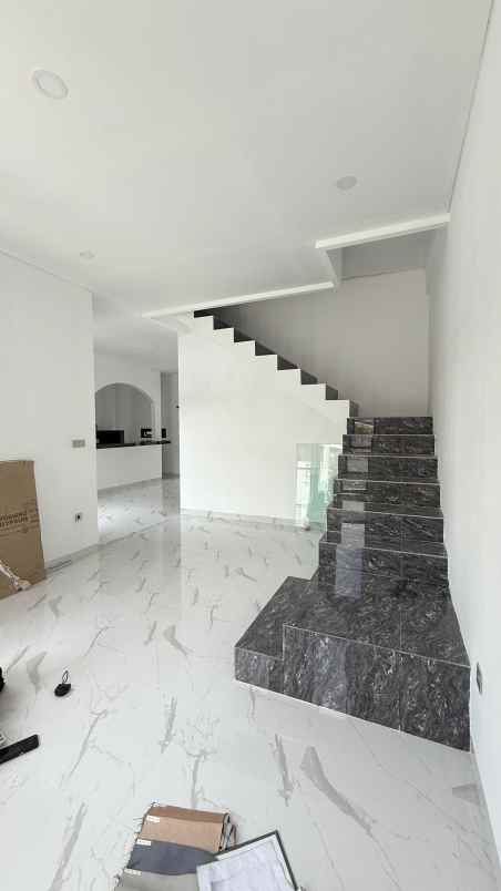 dijual rumah setiabudi setiabudhi bandung