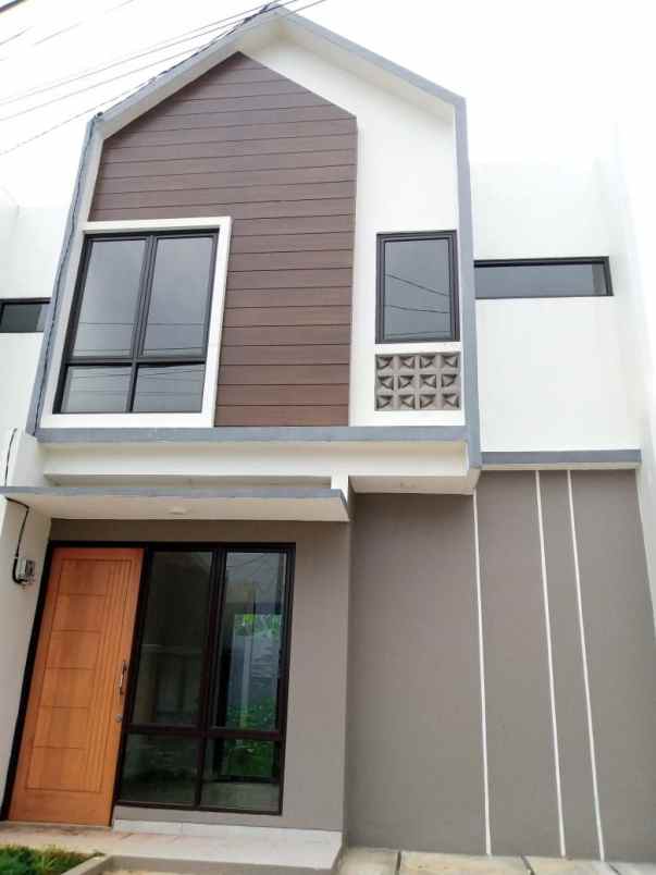 dijual rumah setu tangerang selatan