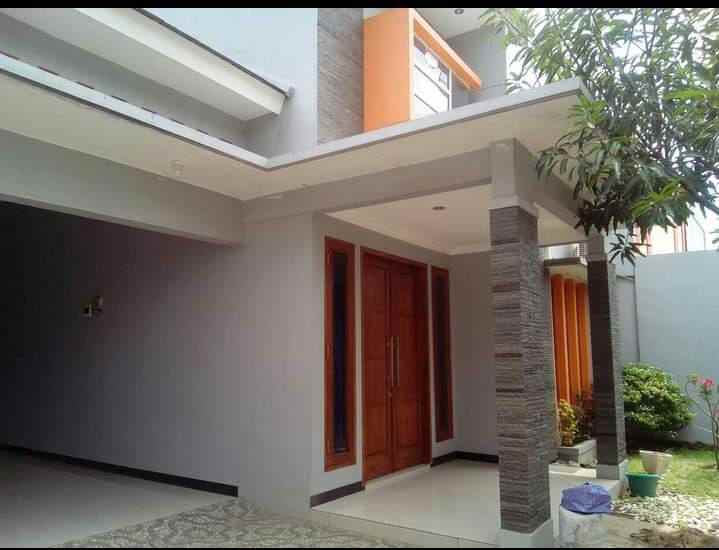 dijual rumah siap huni