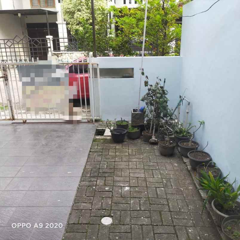 dijual rumah sidosermo