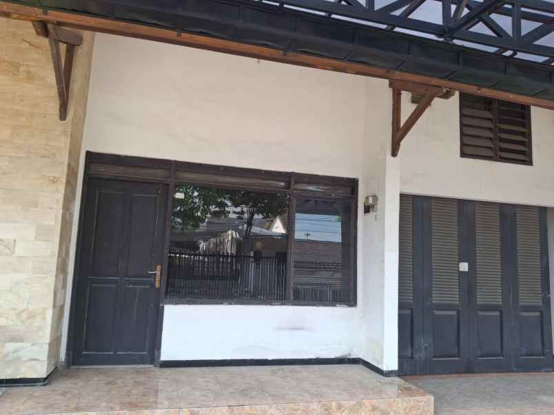 dijual rumah sidosermo indah