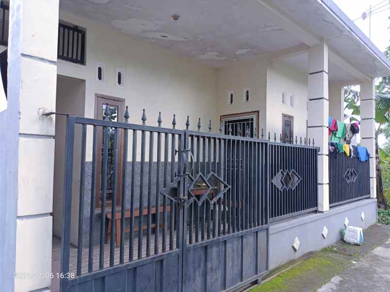 dijual rumah singosari