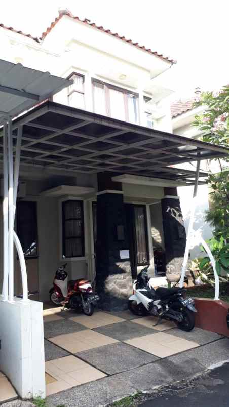 dijual rumah srengseng sawah kec