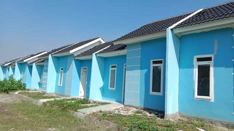 dijual rumah srijaya