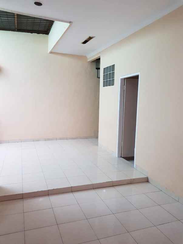 dijual rumah strategis di bukit serpong mas