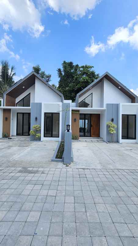 dijual rumah sukoharjo