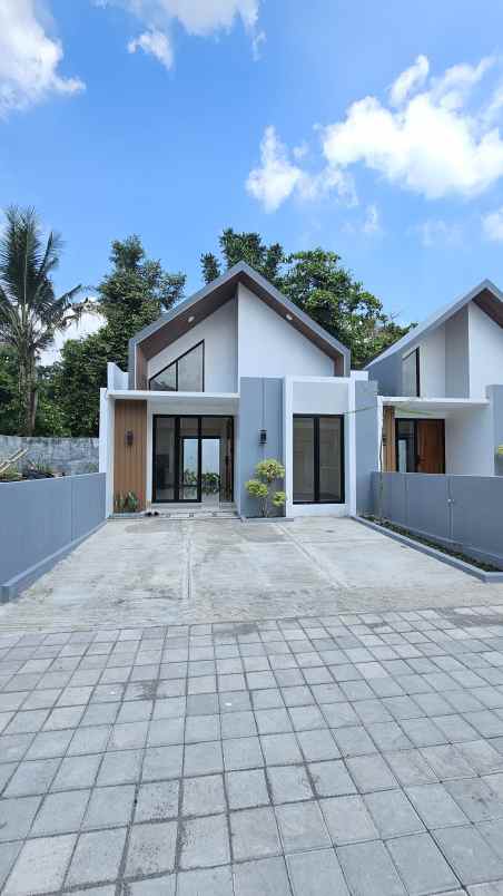 dijual rumah sukoharjo