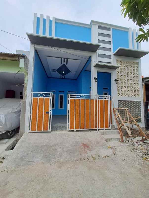 dijual rumah taman alamanda karanhsatria