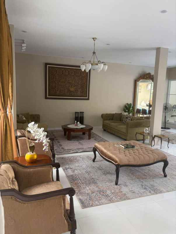 dijual rumah taman kenari nusantara cibubur