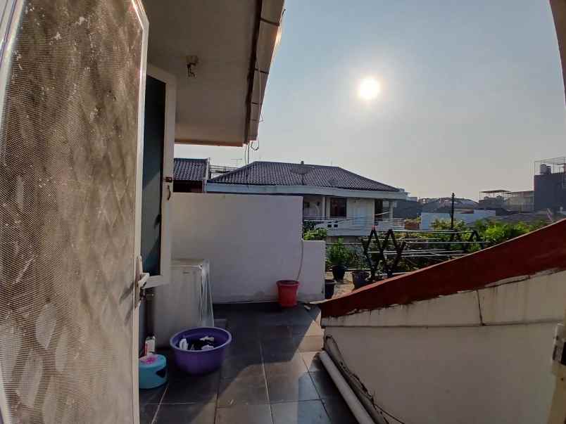 dijual rumah tanjung barat indah