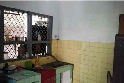 dijual rumah tenggilis