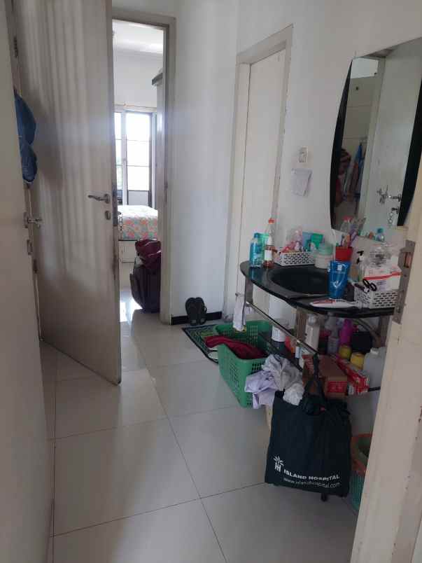 dijual rumah tenggilis