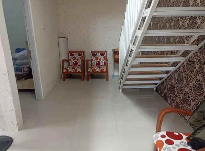 dijual rumah trihanggo
