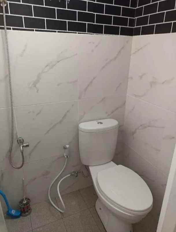 dijual rumah trihanggo