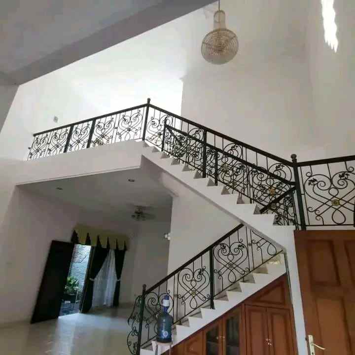 dijual rumah ungaran