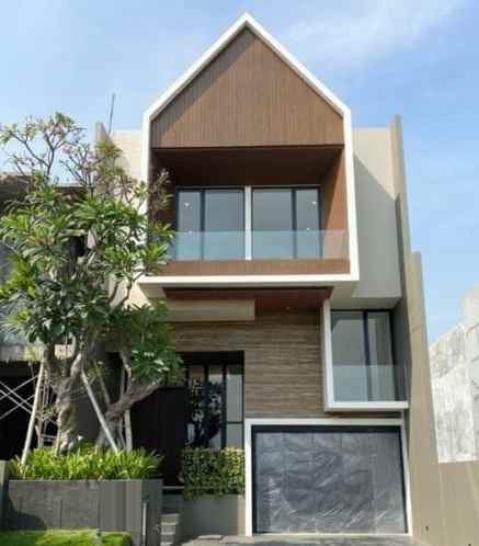 dijual rumah villa bukit regency