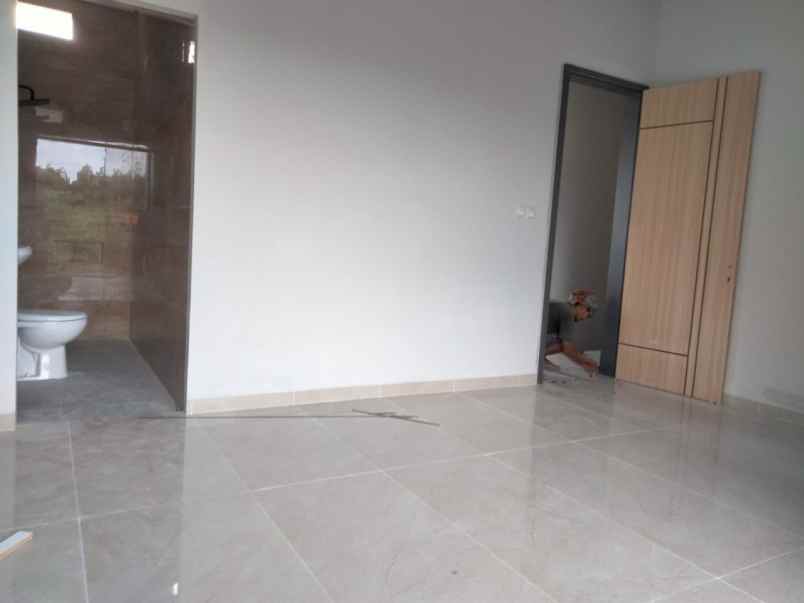 dijual rumah wedomartani ngemplak