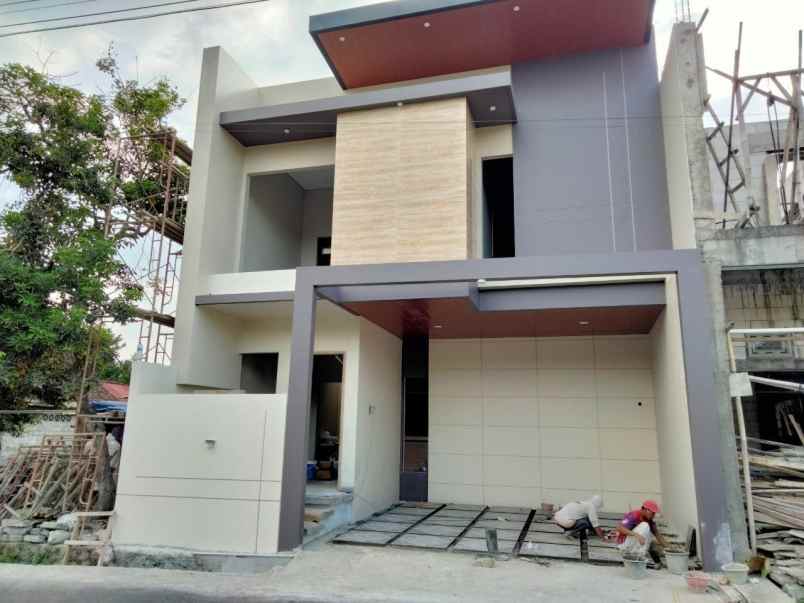 dijual rumah wedomartani ngemplak