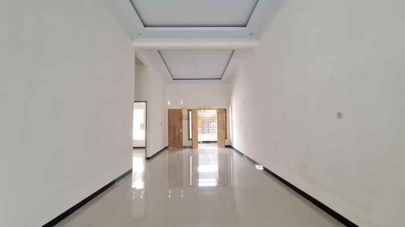 dijual rumah wedomartani ngemplak