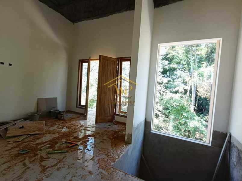 dijual rumah widodomartani ngemplak