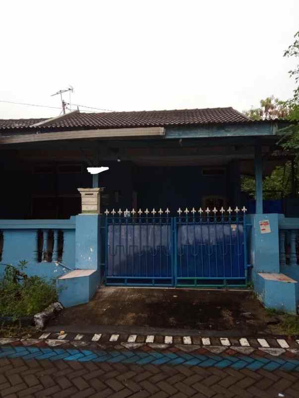 dijual rumah wisma penjaringan sari