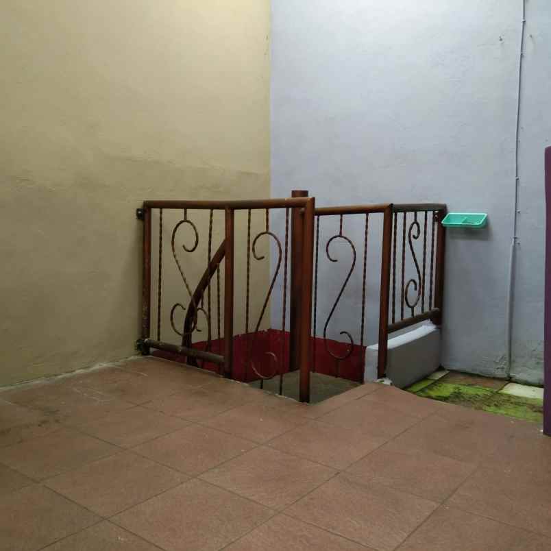 dijual rummah di sawangan hill depok