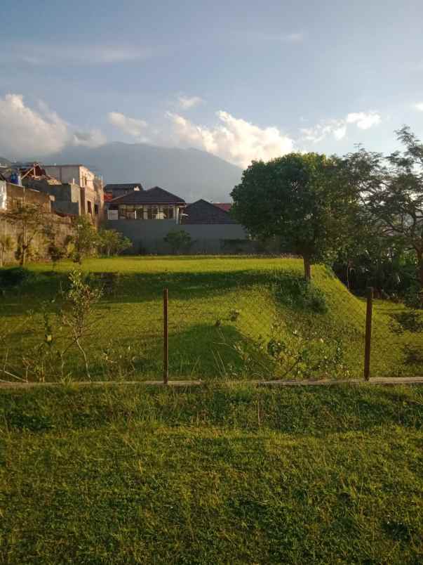 dijual tanah berikut bangunan cisarua puncak bogir