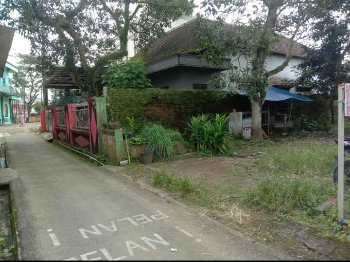 dijual tanah dijual rumah di sari mulyo