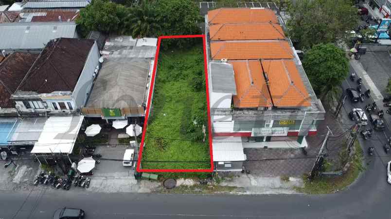 dijual tanah jalan merdeka