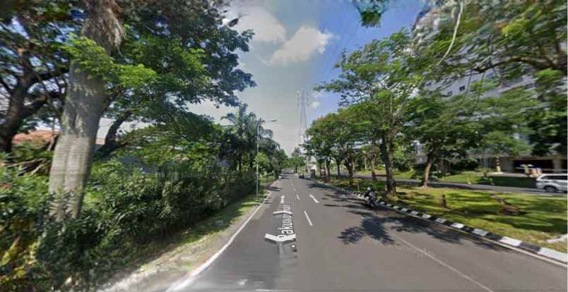 dijual tanah jalan pakuwon indah villa