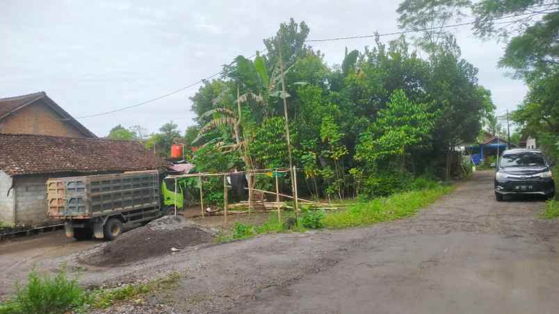 dijual tanah jl balong degolan