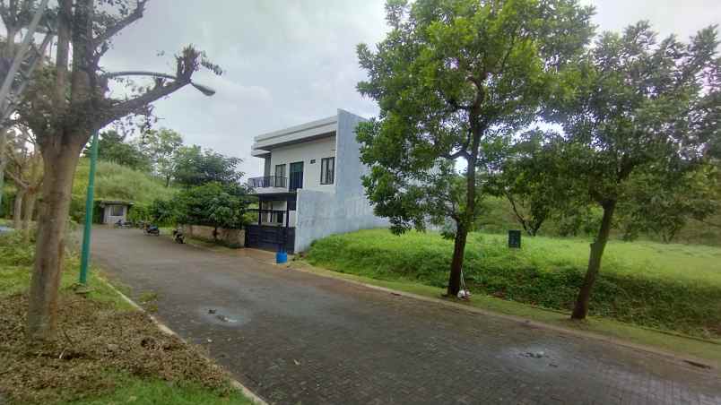 dijual tanah jl bukit hijau