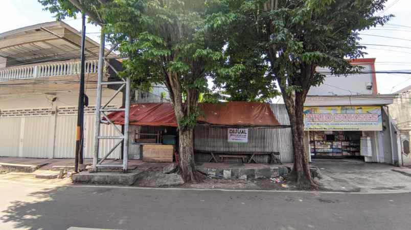 dijual tanah jl gajah mada desa genteng