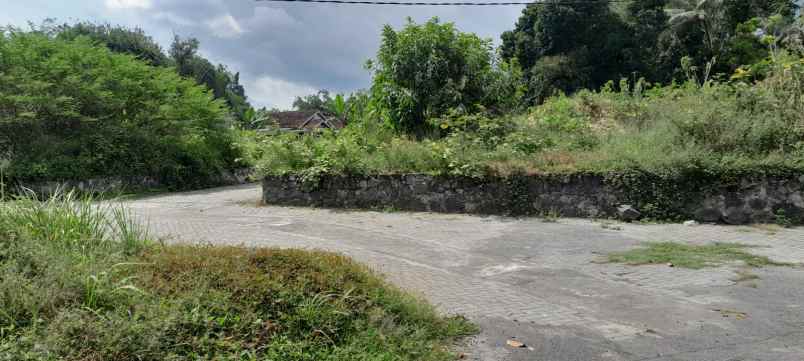 dijual tanah jl magelang