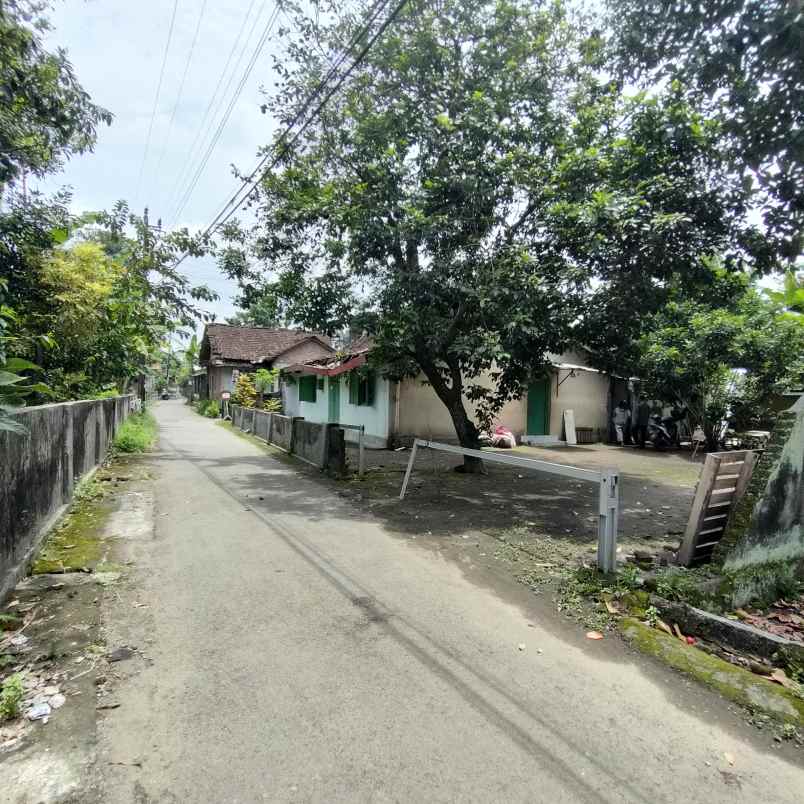 dijual tanah jl sulthonain sorosutan